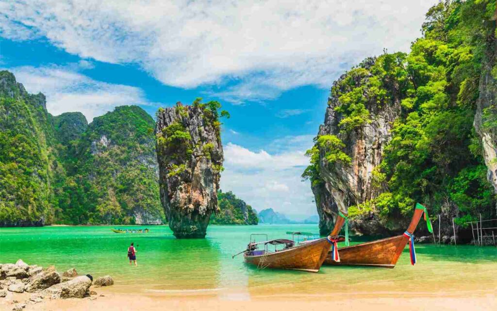 Island Hopping
Thailand Tour Package – Exploring Thailand's Best Experiences